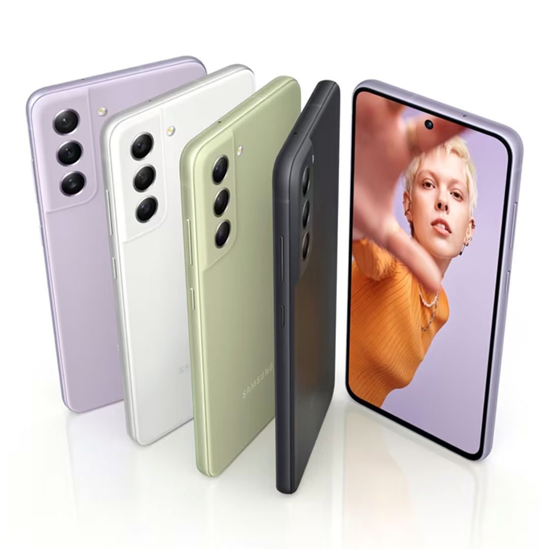 نمای بالای گوشی سامسونگ Galaxy S21 FE 5G ظرفیت ۲۵۶ گیگابایت و رم ۸ گیگابایت