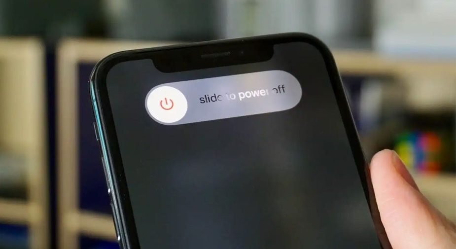 خاموش کردن آیفون