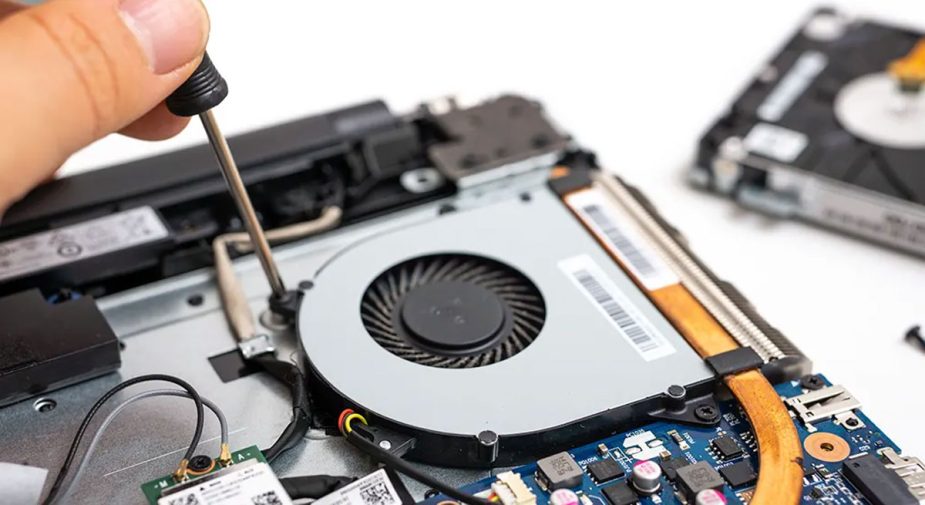 هر آنچه باید درباره فن لپ تاپ بدانید